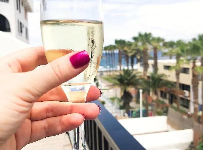 Apartman Lux&2jacuzzi. New! Golden Mile Americas, Parque Santiago 2. Pool Heated Sea Water 2 Bdr Playa de las Américas