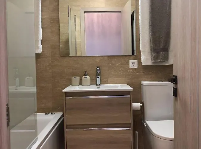 Apartman Lux&2jacuzzi. New! Golden Mile Americas, Parque Santiago 2. Pool Heated Sea Water 2 Bdr Playa de las Américas