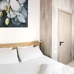 公寓 Lux&2jacuzzi. New! Golden Mile Americas, Parque Santiago 2. Pool Heated Sea Water 2 Bdr 美洲海滩