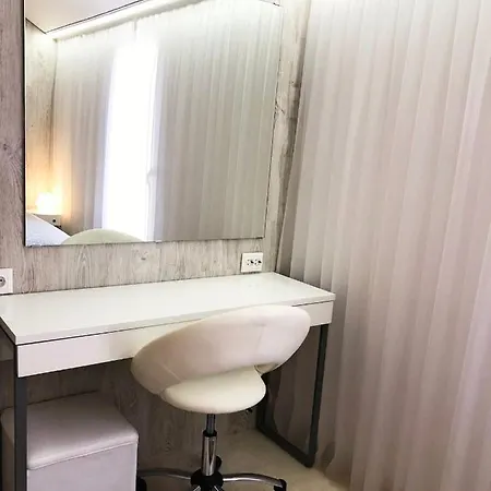 Apartment Lux&2jacuzzi. New! Golden Mile Americas, Parque Santiago 2. Pool Heated Sea Water 2 Bdr