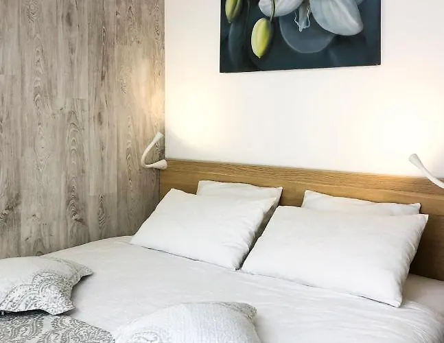 Lux&2jacuzzi. New! Golden Mile Americas, Parque Santiago 2. Pool Heated Sea Water 2 Bdr *