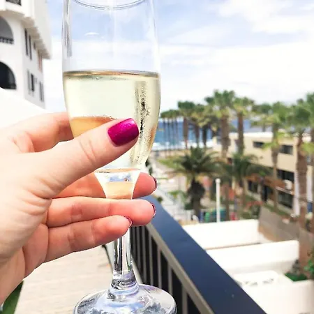 아파트 Lux&2jacuzzi. New! Golden Mile Americas, Parque Santiago 2. Pool Heated Sea Water 2 Bdr 플라야데라스아메리카스