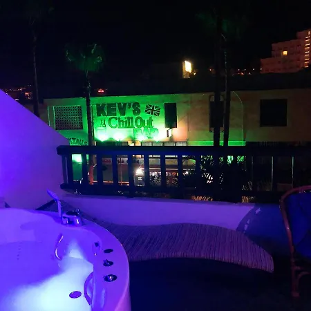 Lux&2jacuzzi. New! Golden Mile Americas, Parque Santiago 2. Pool Heated Sea Water 2 Bdr