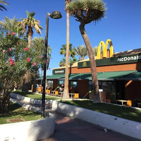 Lux&2jacuzzi. New! Golden Mile Americas, Parque Santiago 2. Pool Heated Sea Water 2 Bdr 아파트 *